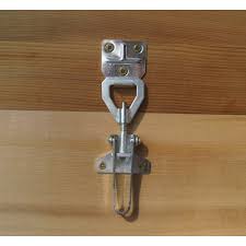 Beehive Connector (Metallic)